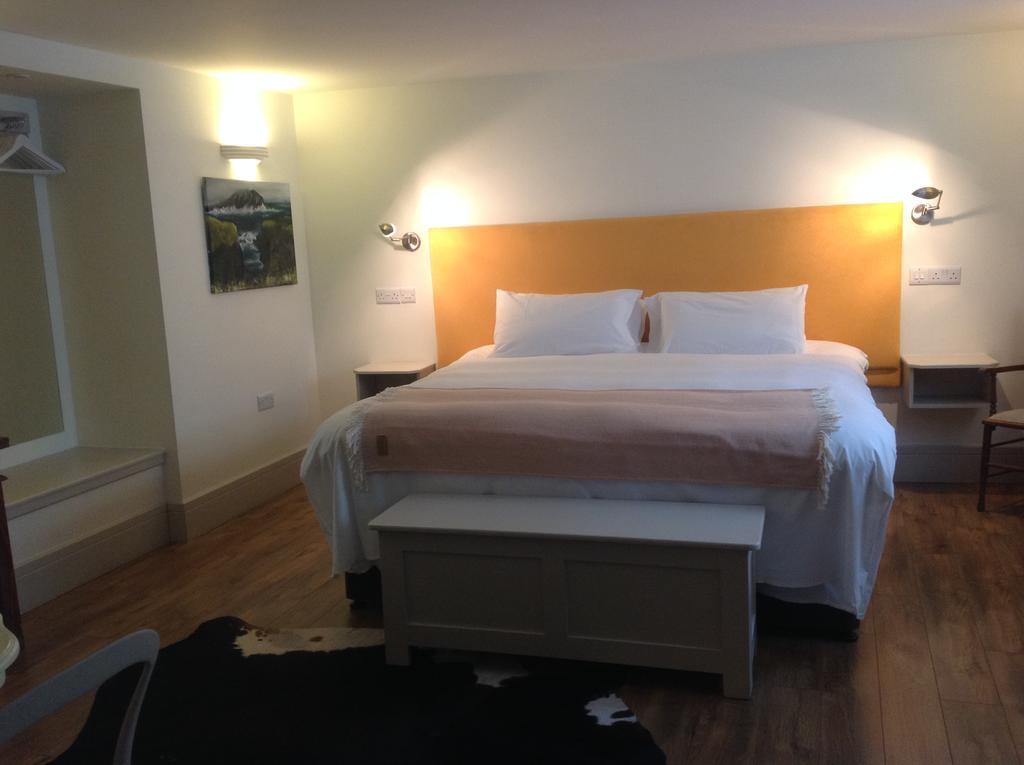 Quinlan & Cooke Boutique Townhouse And Qcs Seafood Restaurant Hotell Cahersiveen Eksteriør bilde